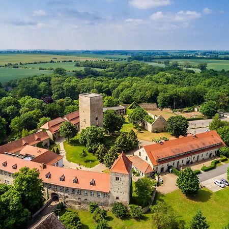 Hotel Burg Wanzleben Exteriér fotografie